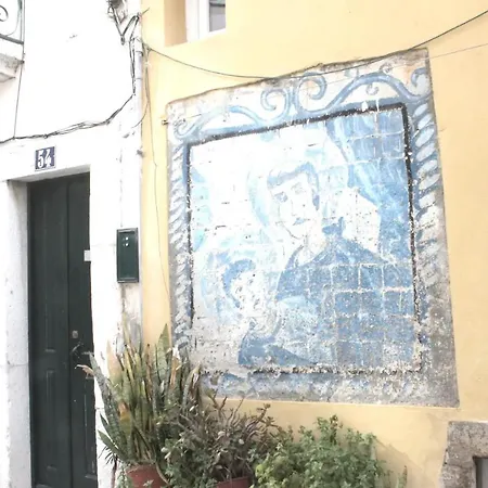 Alfama Charming Apartment, By Timecooler Lizbona